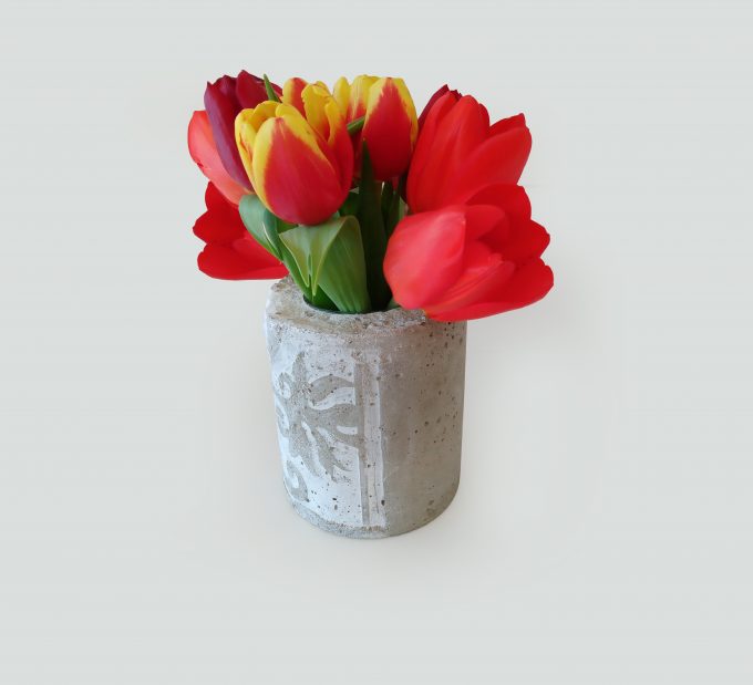 Vase: Relief